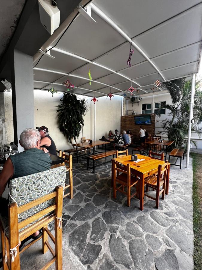 Hostal Bucerías المظهر الخارجي الصورة