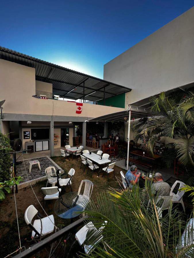 Hostal Bucerías المظهر الخارجي الصورة
