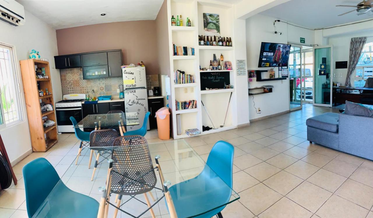 Hostal Bucerías المظهر الخارجي الصورة